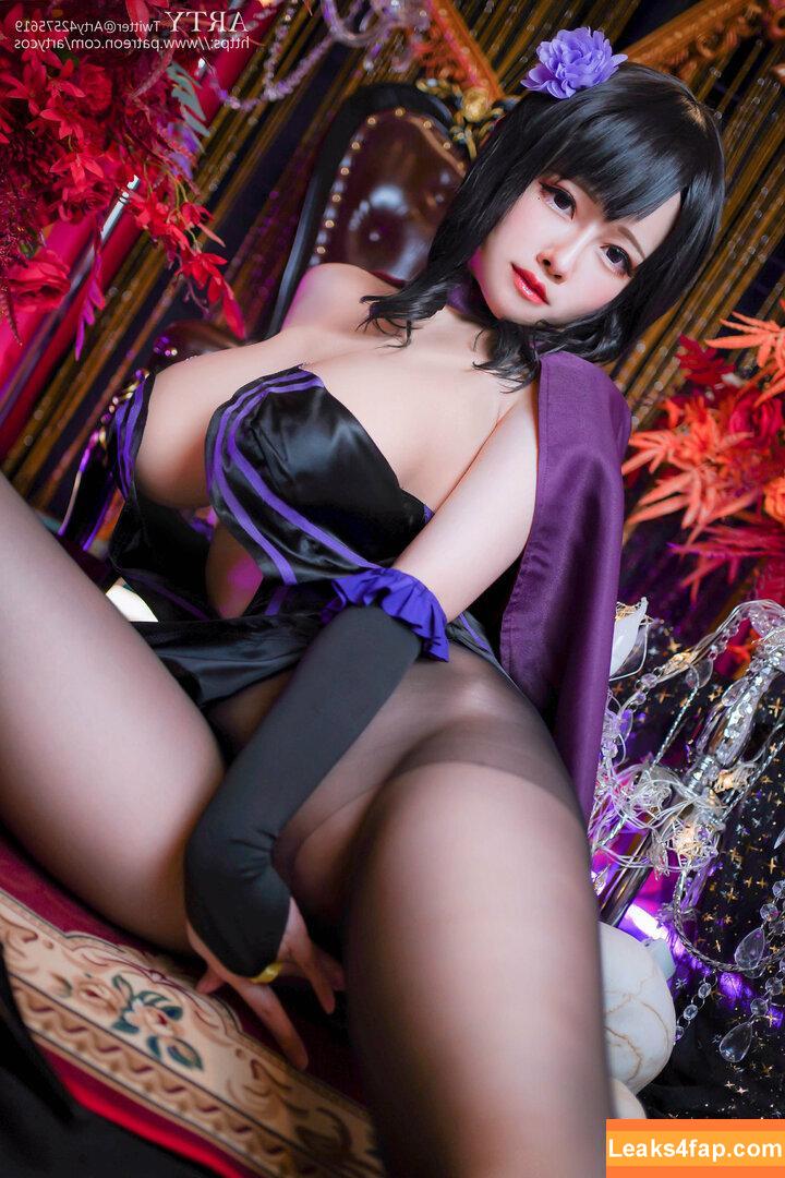 Arty Huang / arty42575619 / arty__huang / arty_cospley / artycos / huang_arty leaked photo photo #0046