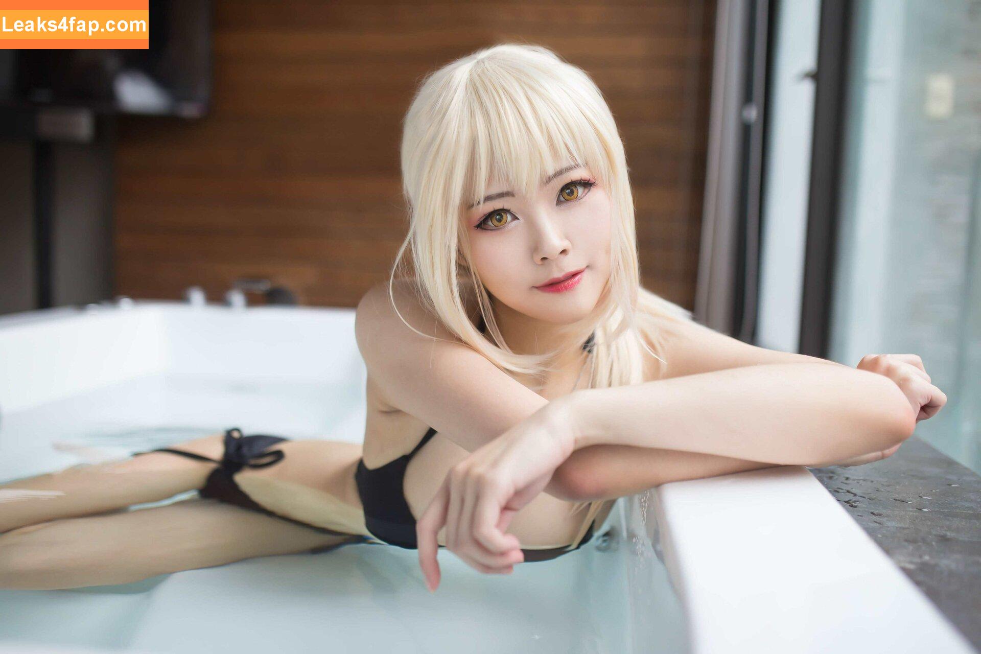 Arty Huang / arty__huang / artycos / https: слитое фото фото #0226