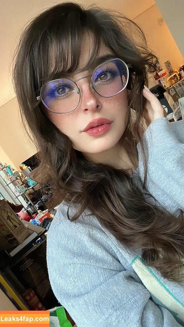 Aruuu /  / DeputyARUUU / malachitexd слитое фото фото #0184