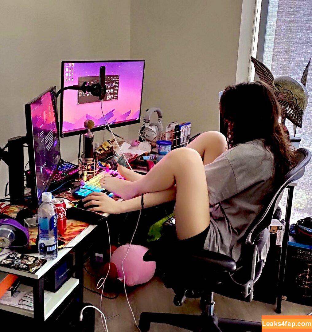 Aruuu /  / DeputyARUUU / malachitexd leaked photo photo #0529