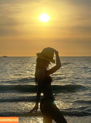 Aruuu фото #0143