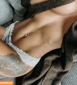 Arya LaRoca photo #0059