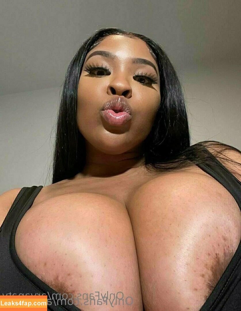 aryanatv / aryana.tv слитое фото фото #0027