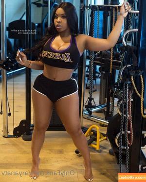 aryanatv photo #0138