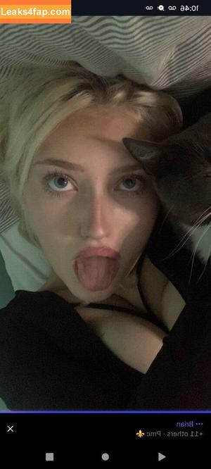 Aryanfemcel photo #0001
