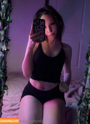 aryeonaxo photo #0004