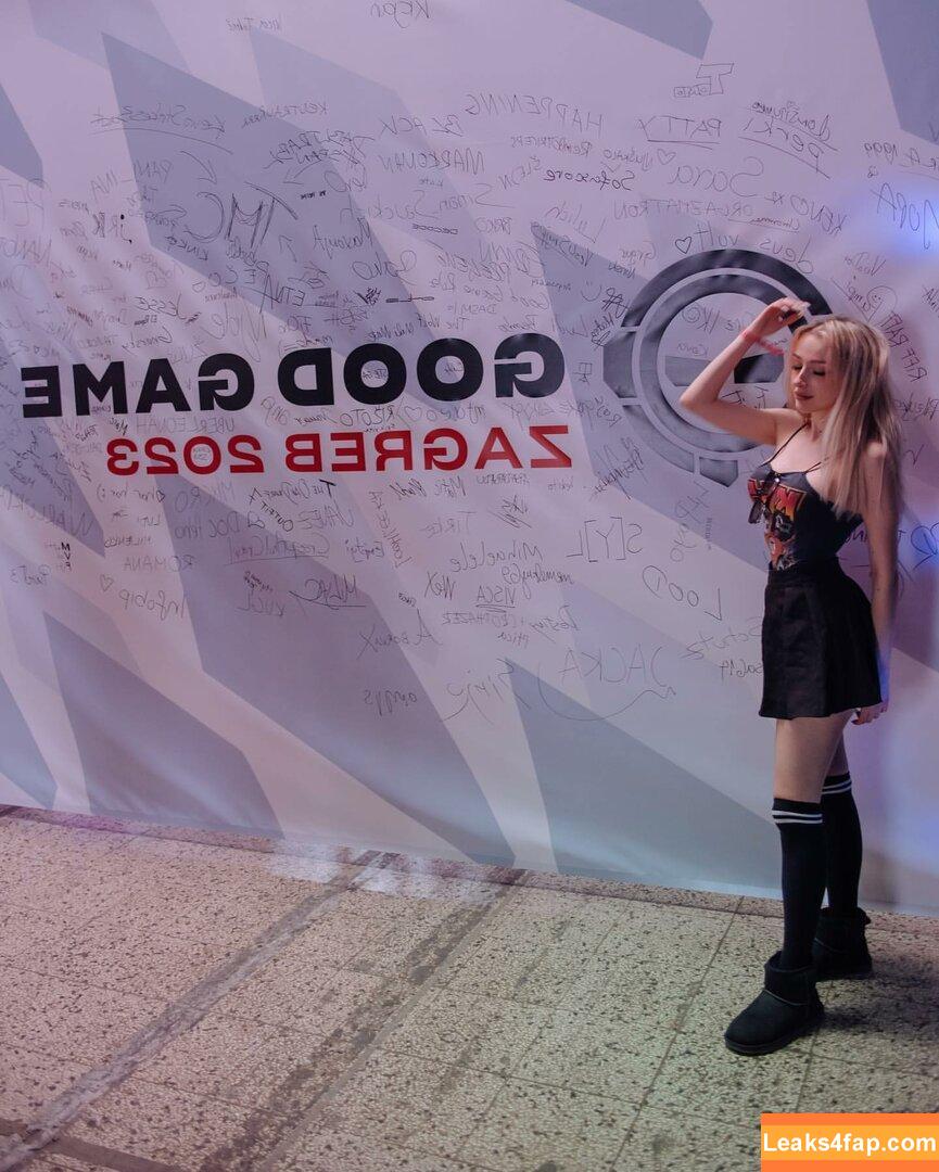 aryssa614 /  leaked photo photo #0022
