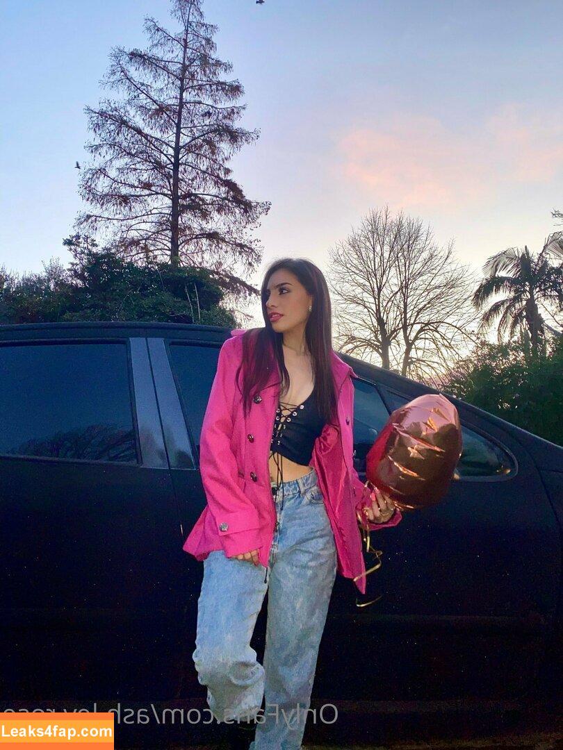 ash.ley.rose / x-rose leaked photo photo #0137