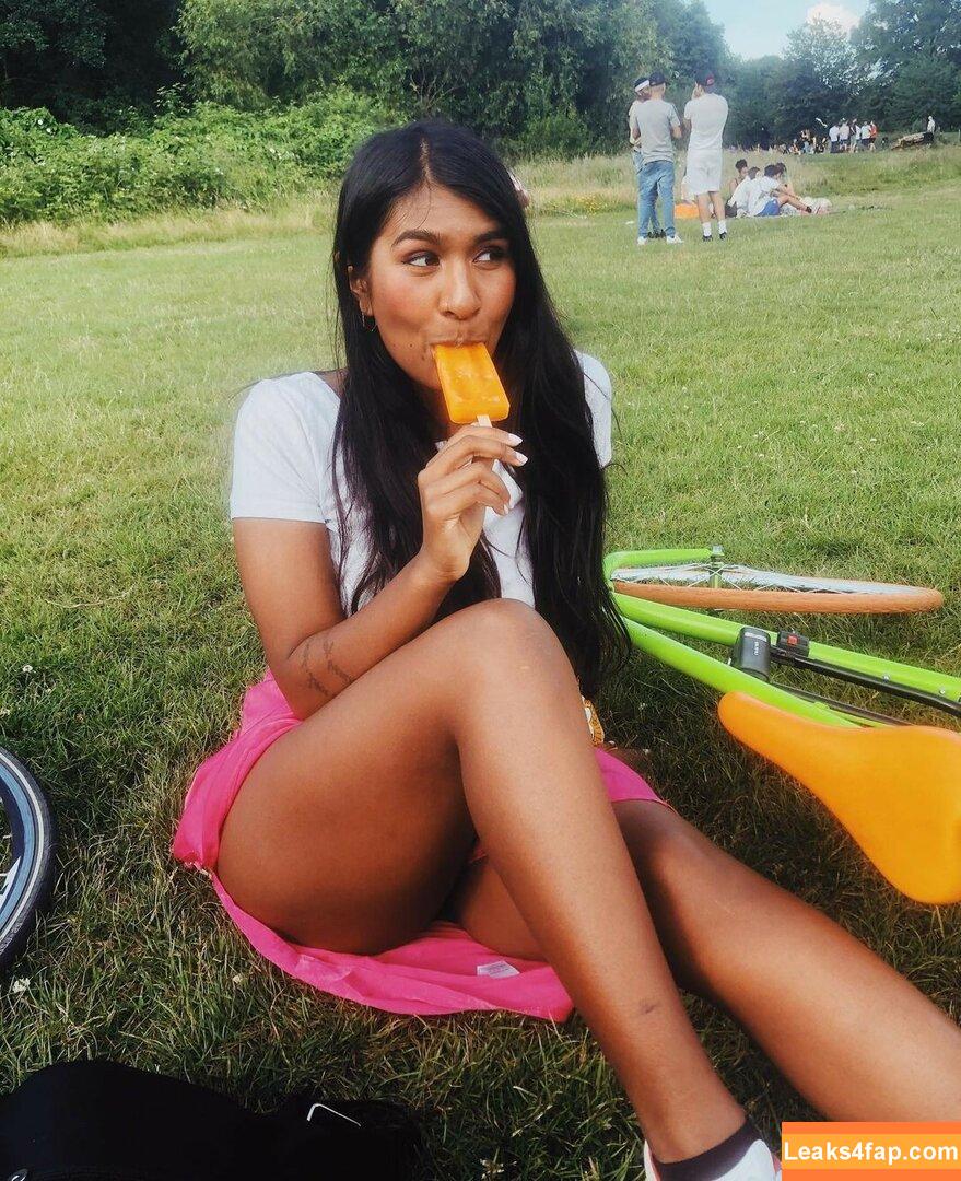 Ash Sarkar / ayocaesar leaked photo photo #0001