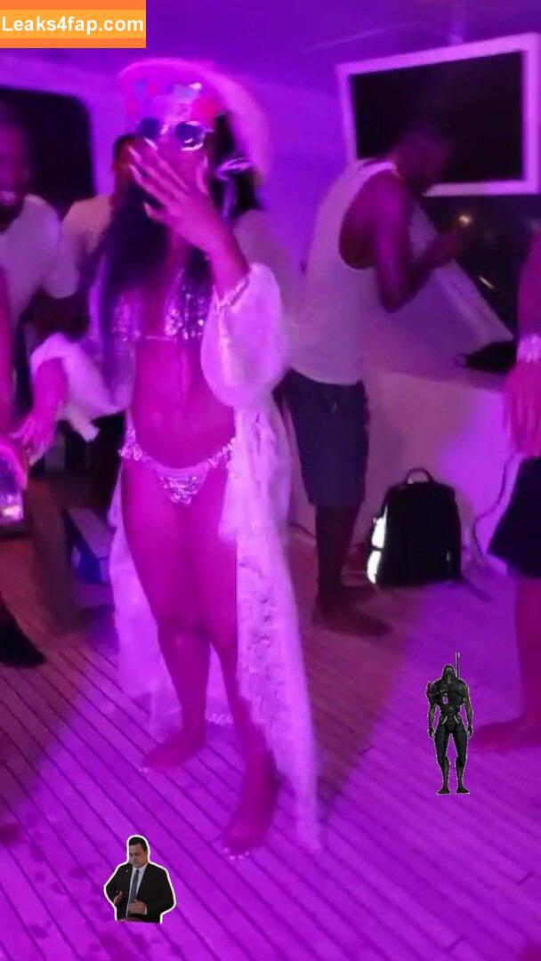 Ashanti / shawnababyxxx leaked photo photo #0055