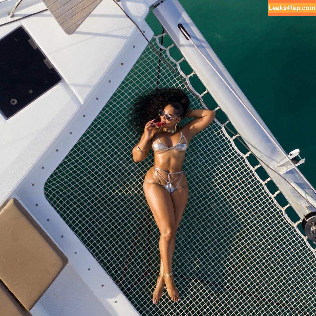 Ashanti / shawnababyxxx leaked photo photo #0059