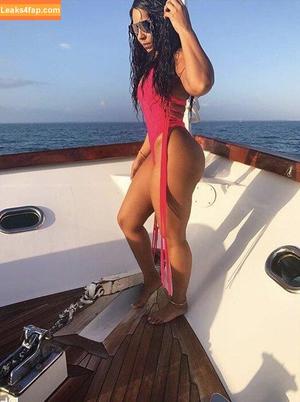 Ashanti photo #0009