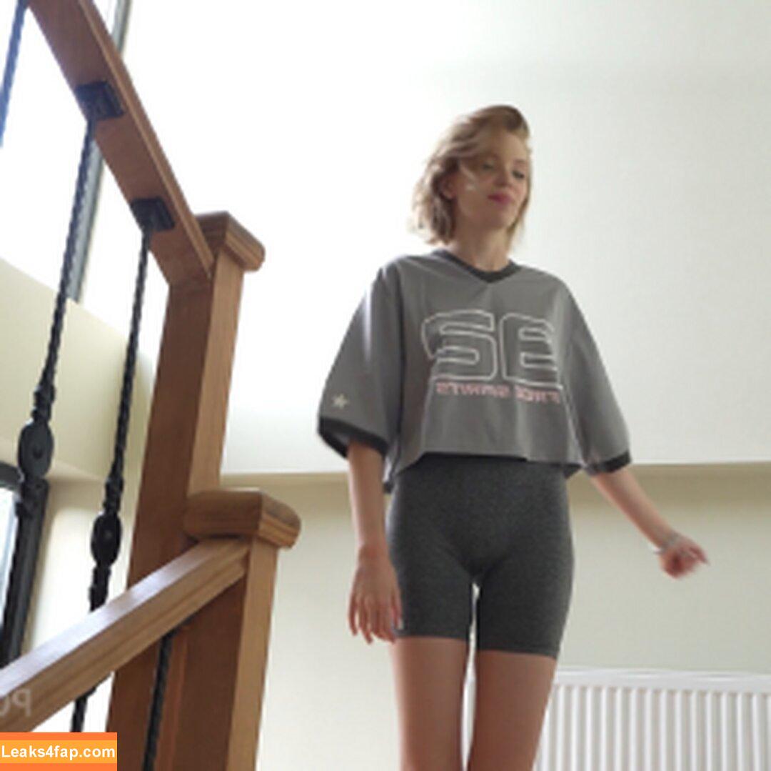 Ashby Winter / _ashby_winter_ / bipolar_barbie41 leaked photo photo #0162