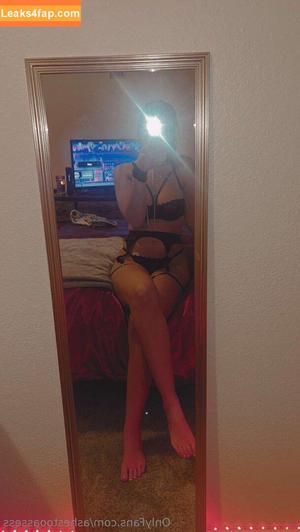 ashestooassess photo #0011