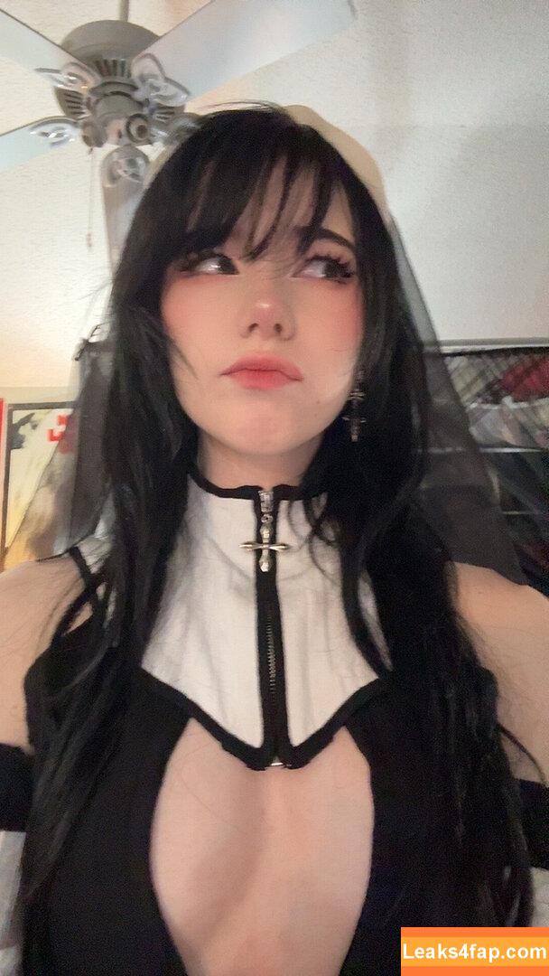 ashisbees / iamb33s leaked photo photo #0281