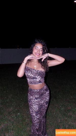 Ashlee Almonte photo #0010