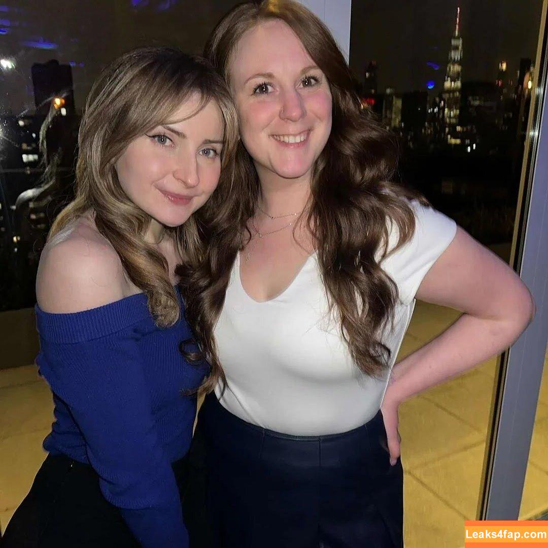 Ashleigh Burton / awk_ashleigh / awkwardashleigh leaked photo photo #0033