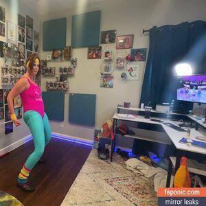 Ashleigh Burton photo #0032