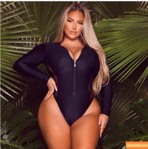 Ashley Alexiss photo #0045