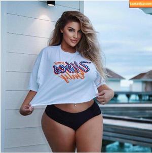 Ashley Alexiss photo #0259