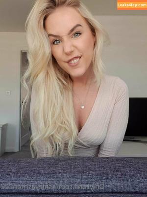 Ashley Ashton photo #0112