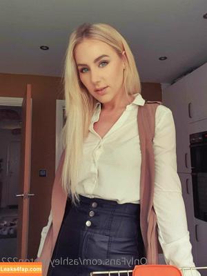 Ashley Ashton photo #0554