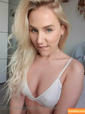 Ashley Ashton photo #0586