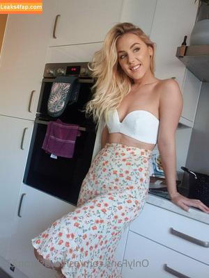 Ashley Ashton photo #0636