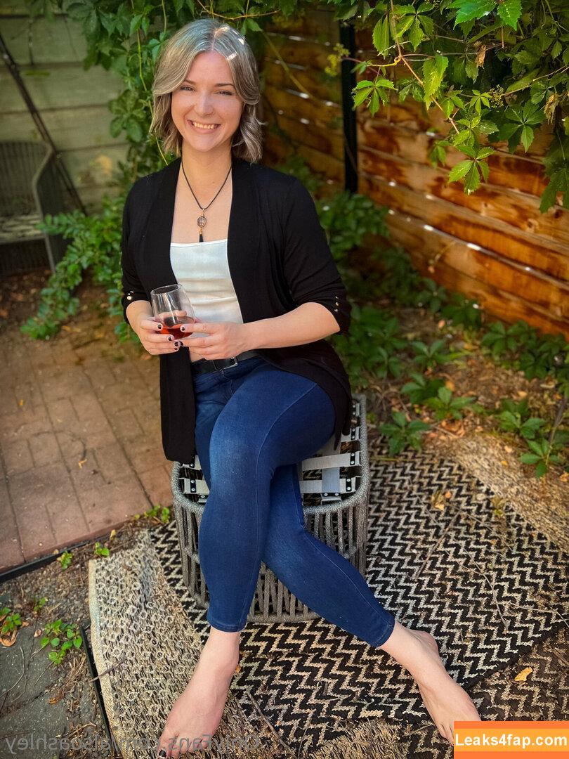 Ashley Barron / AlsoAshley / AlsoAshleyB / https: leaked photo photo #1969