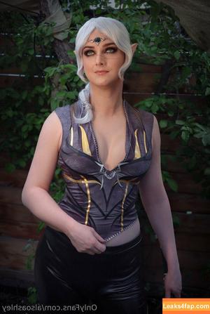 Ashley Barron photo #1605