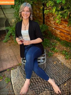 Ashley Barron photo #1691