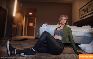 Ashley Barron photo #1744