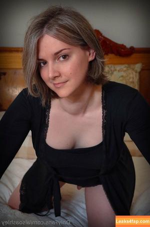 Ashley Barron photo #1854