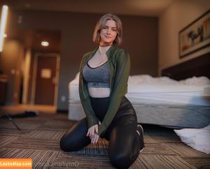 Ashley Barron photo #2016