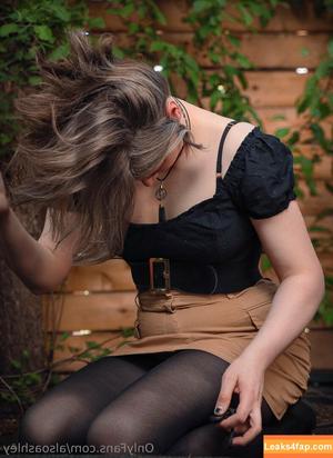 Ashley Barron photo #2028