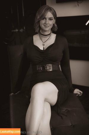 Ashley Barron photo #2082
