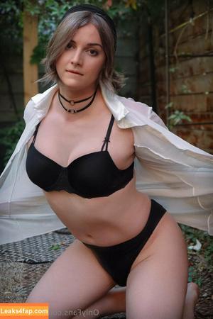 Ashley Barron photo #2147
