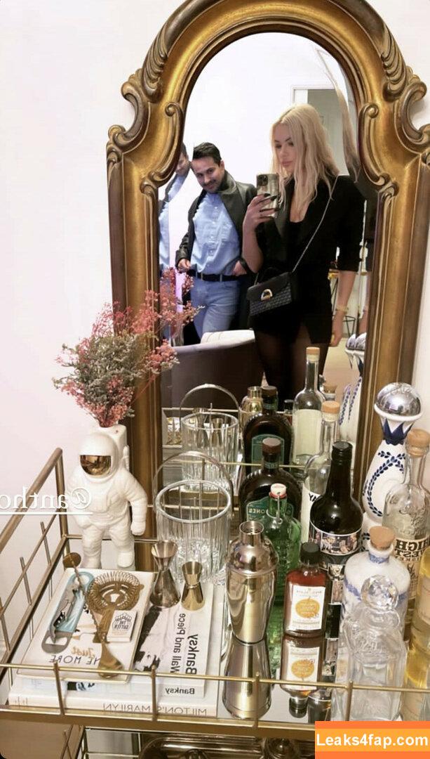 Ashley Benson / AshBenzo / ashleybenson leaked photo photo #0030