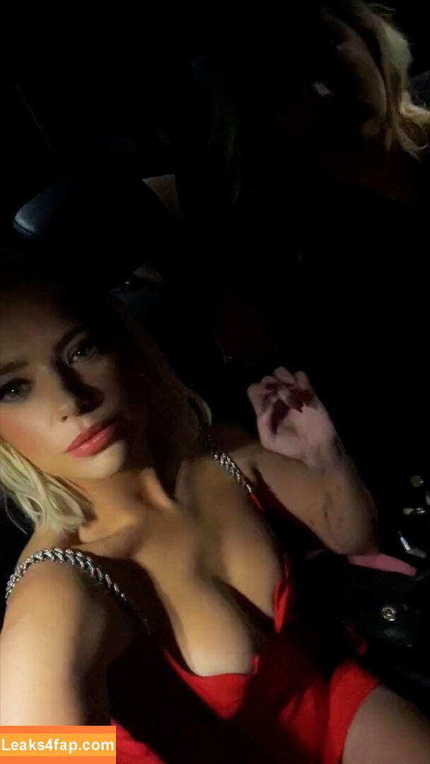 Ashley Benson / AshBenzo / ashleybenson leaked photo photo #0039