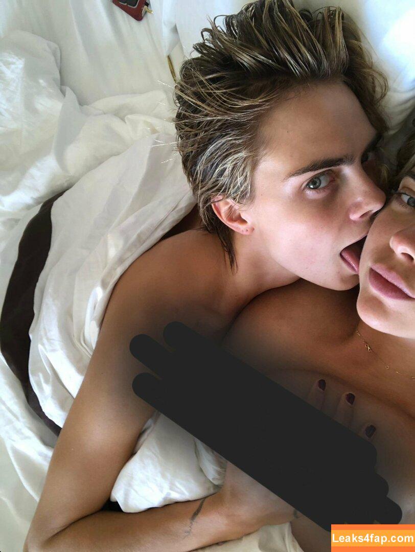 Ashley Benson / AshBenzo / ashleybenson leaked photo photo #0043