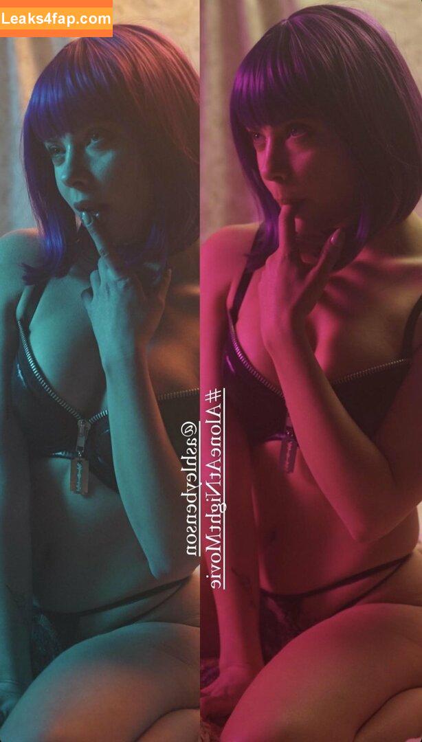 Ashley Benson / AshBenzo / ashleybenson leaked photo photo #0051