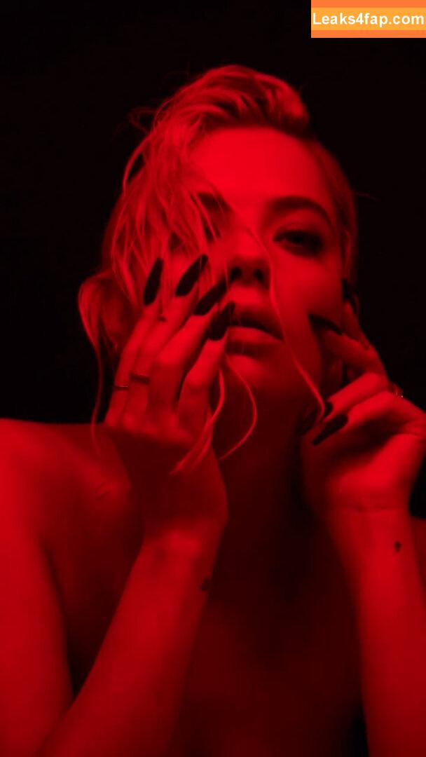 Ashley Benson / AshBenzo / ashleybenson слитое фото фото #0071