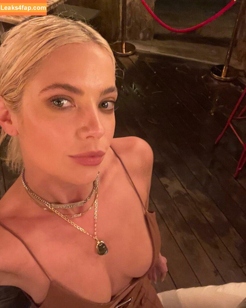 Ashley Benson / AshBenzo / ashleybenson слитое фото фото #0091