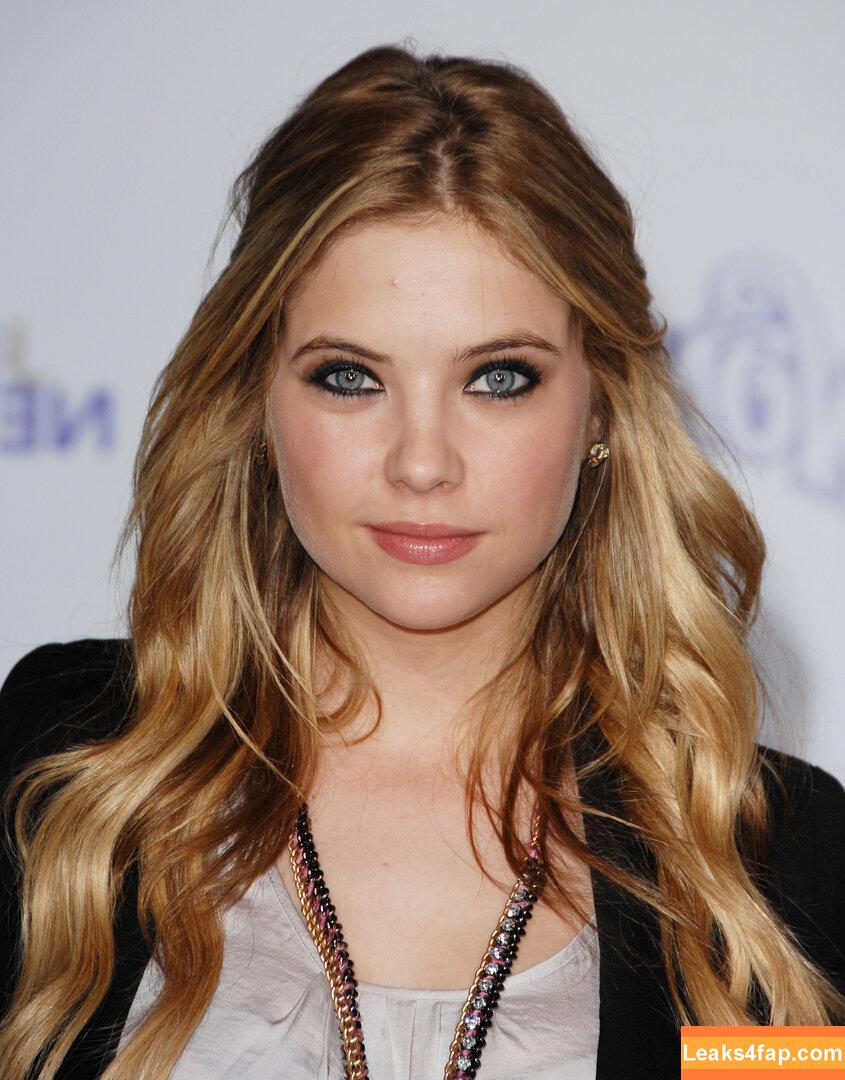 Ashley Benson / AshBenzo / ashleybenson leaked photo photo #0111