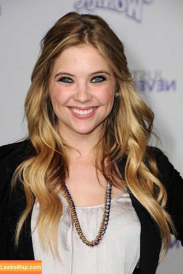 Ashley Benson / AshBenzo / ashleybenson leaked photo photo #0113