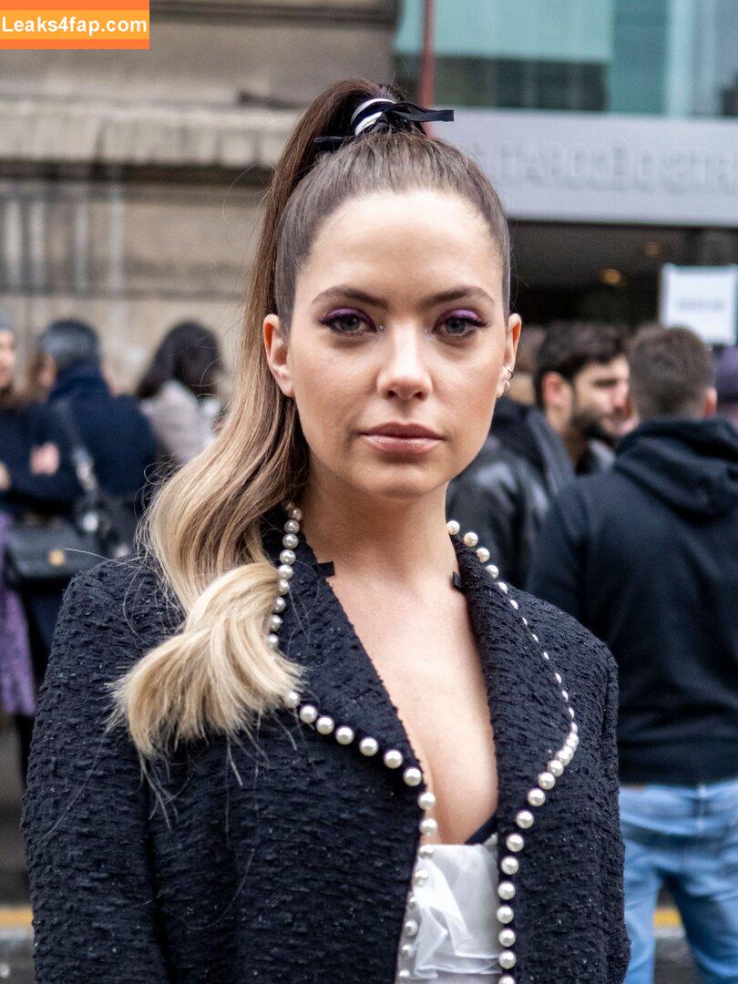 Ashley Benson / AshBenzo / ashley_benson1 / ashleybenson leaked photo photo #0586