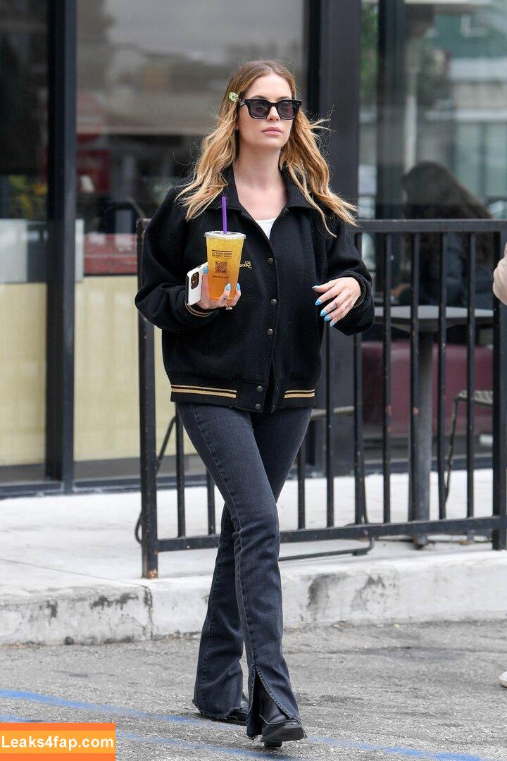 Ashley Benson / AshBenzo / ashley_benson1 / ashleybenson leaked photo photo #0630