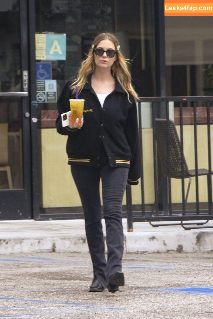 Ashley Benson / AshBenzo / ashley_benson1 / ashleybenson leaked photo photo #0635