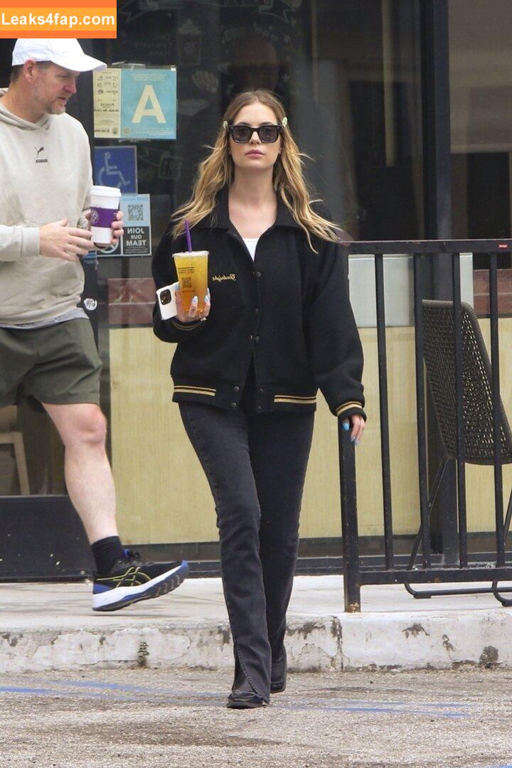 Ashley Benson / AshBenzo / ashley_benson1 / ashleybenson leaked photo photo #0636