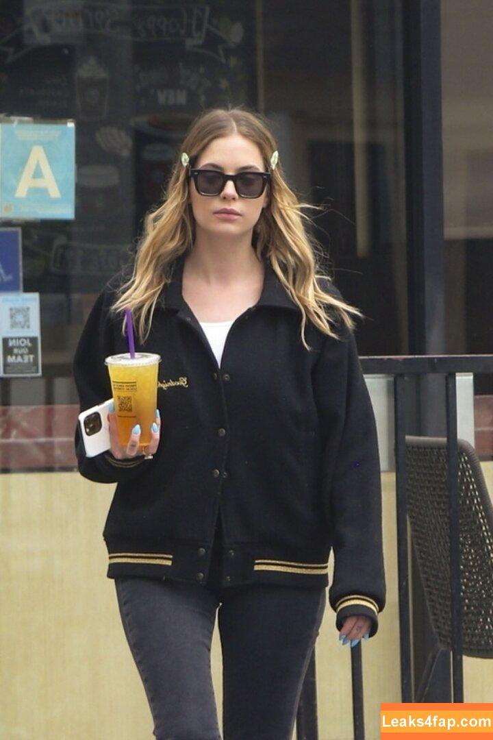 Ashley Benson / AshBenzo / ashley_benson1 / ashleybenson leaked photo photo #0637